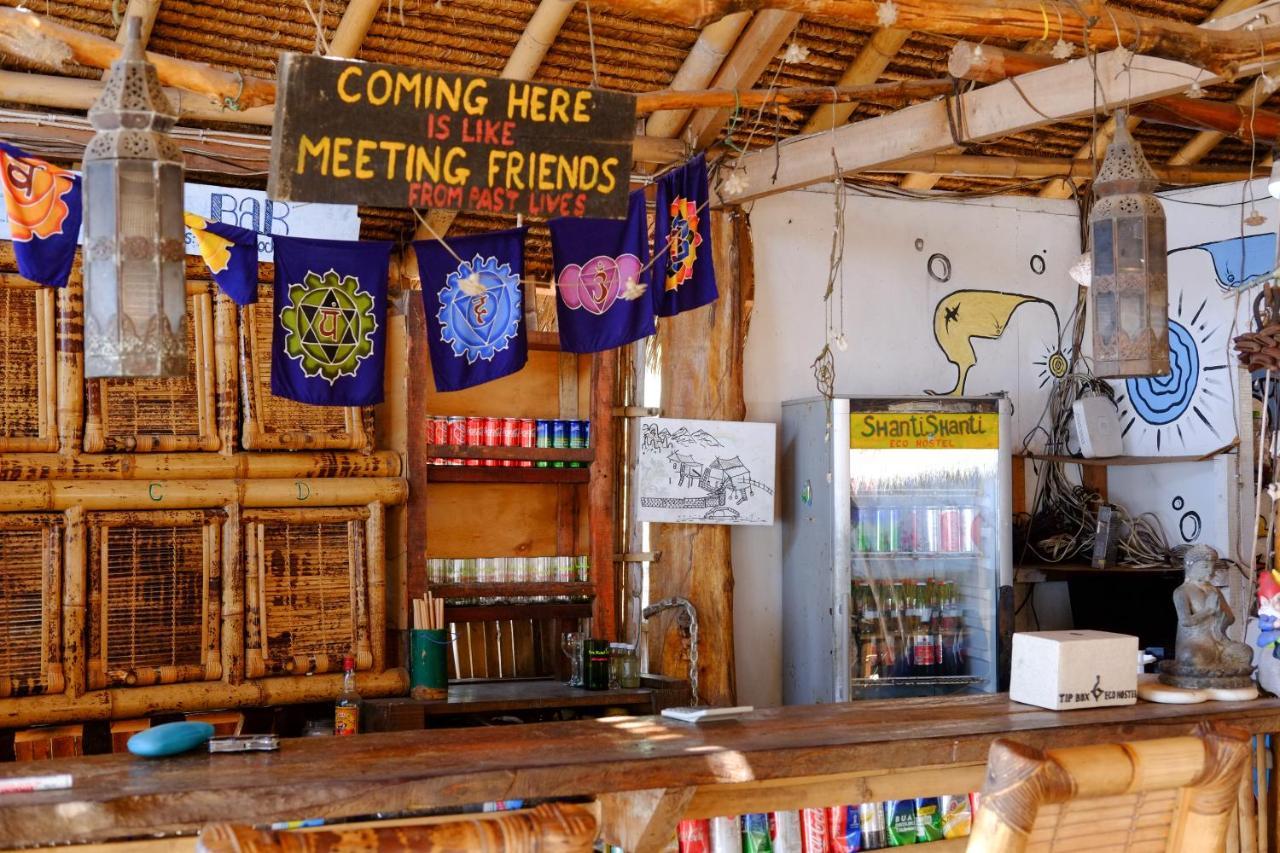 Gili Meno Eco Hostel Exterior photo