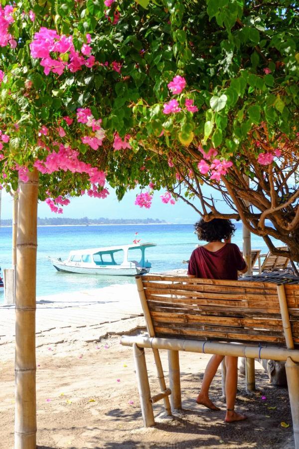 Gili Meno Eco Hostel Exterior photo